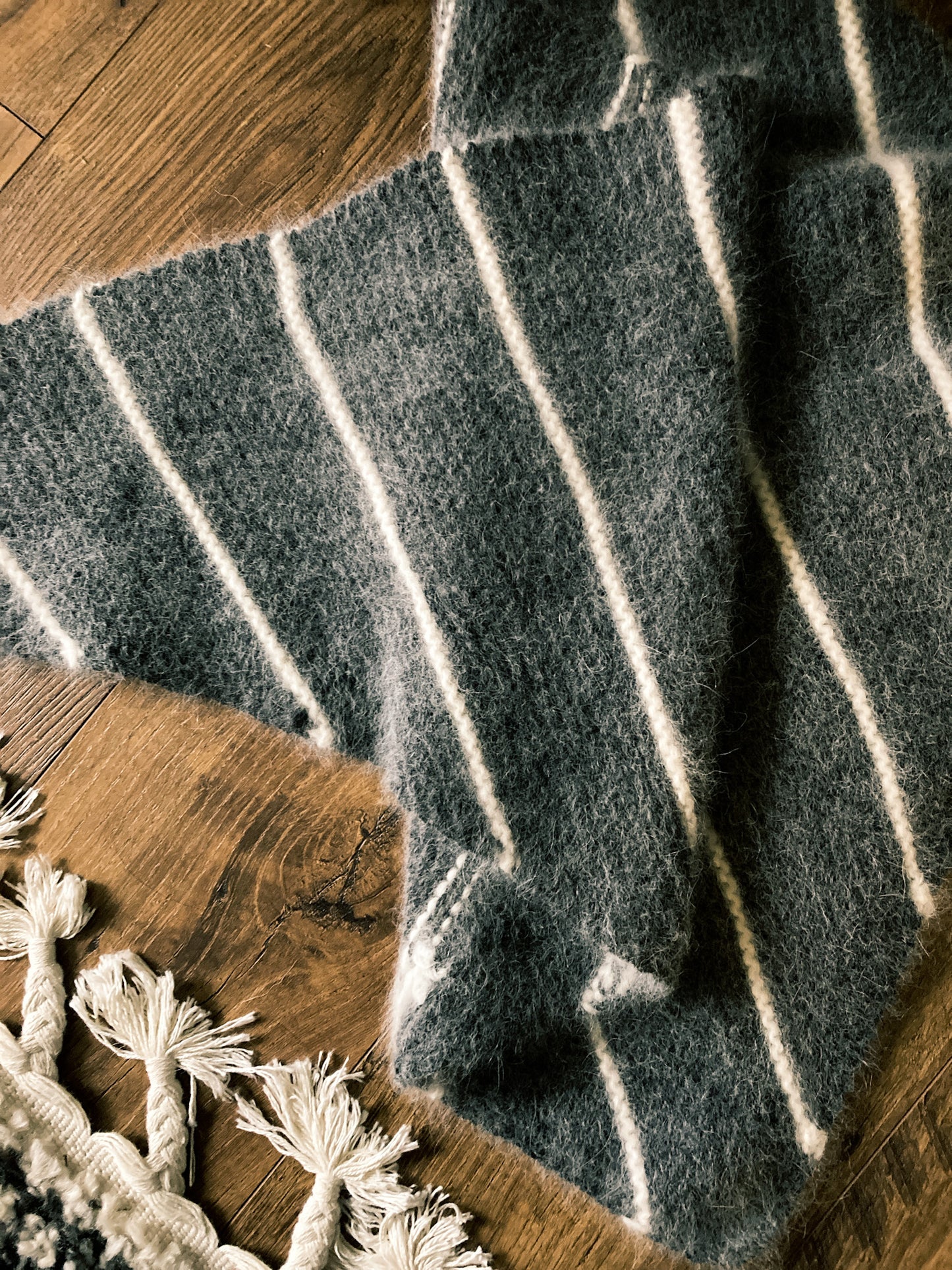 Greystone Shawl // PDF Knitting Pattern - Red Sock Blue Sock Yarn Co