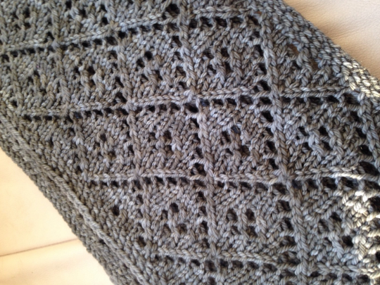 Diamond Lace Cowl // PDF Knitting Pattern - Red Sock Blue Sock Yarn Co